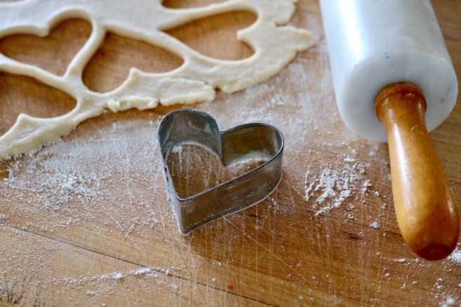 heart-cookie-cutter-and-rolling-pin